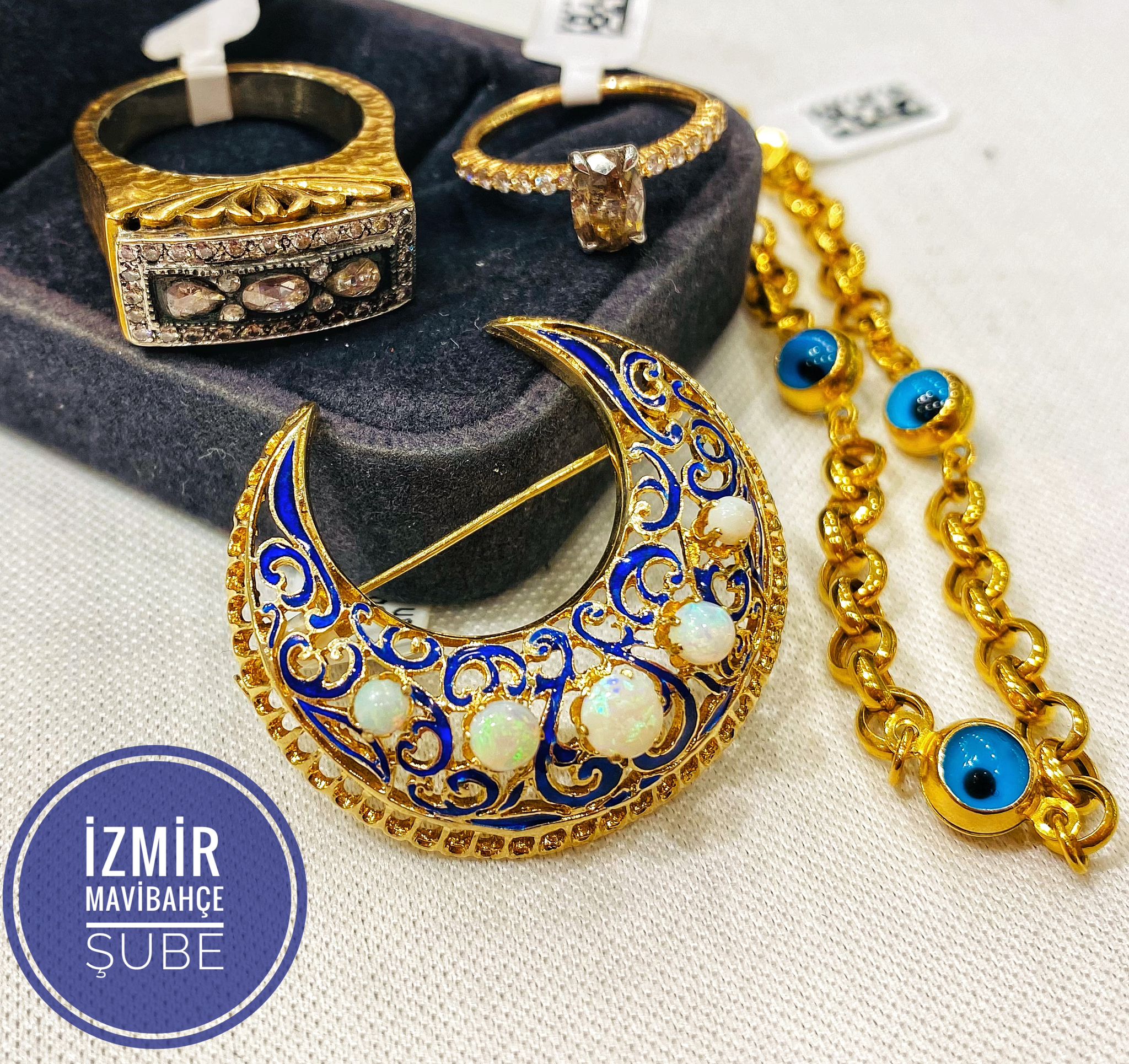 Antika Mineli Ve Opal Taşlı Osmanlı Broş