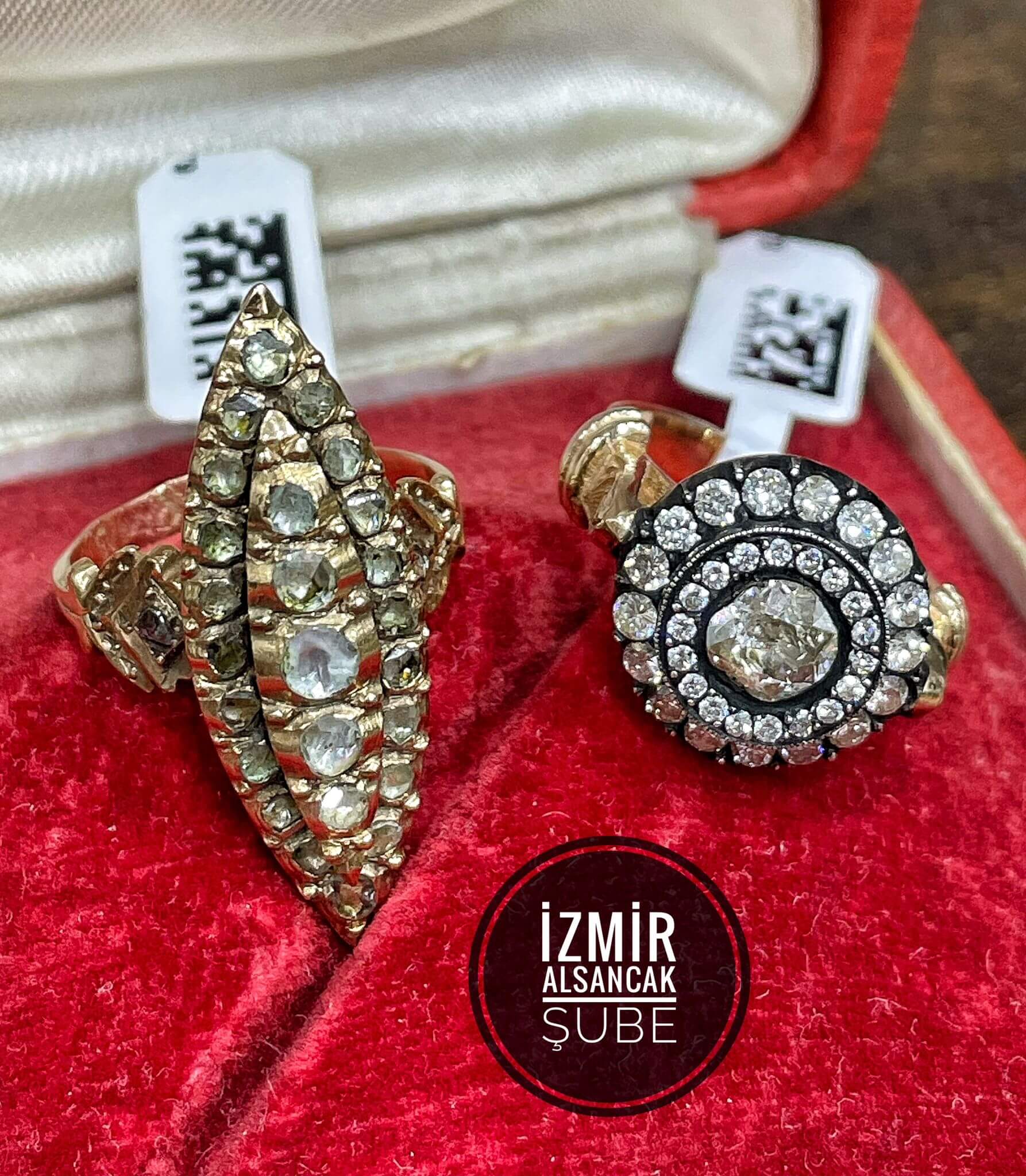 Antika Lübnan yapımı elmas taşlı mekik yüzük 