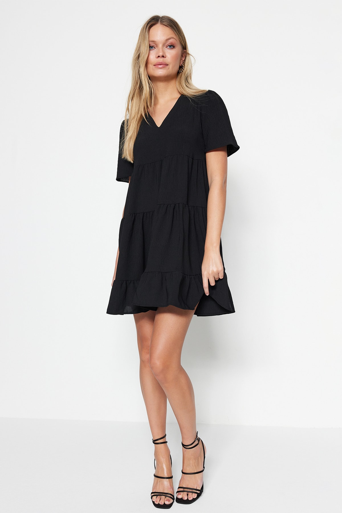 Siyah Mini Dokuma Geniş Kesim Elbise TWOSS20EL0400