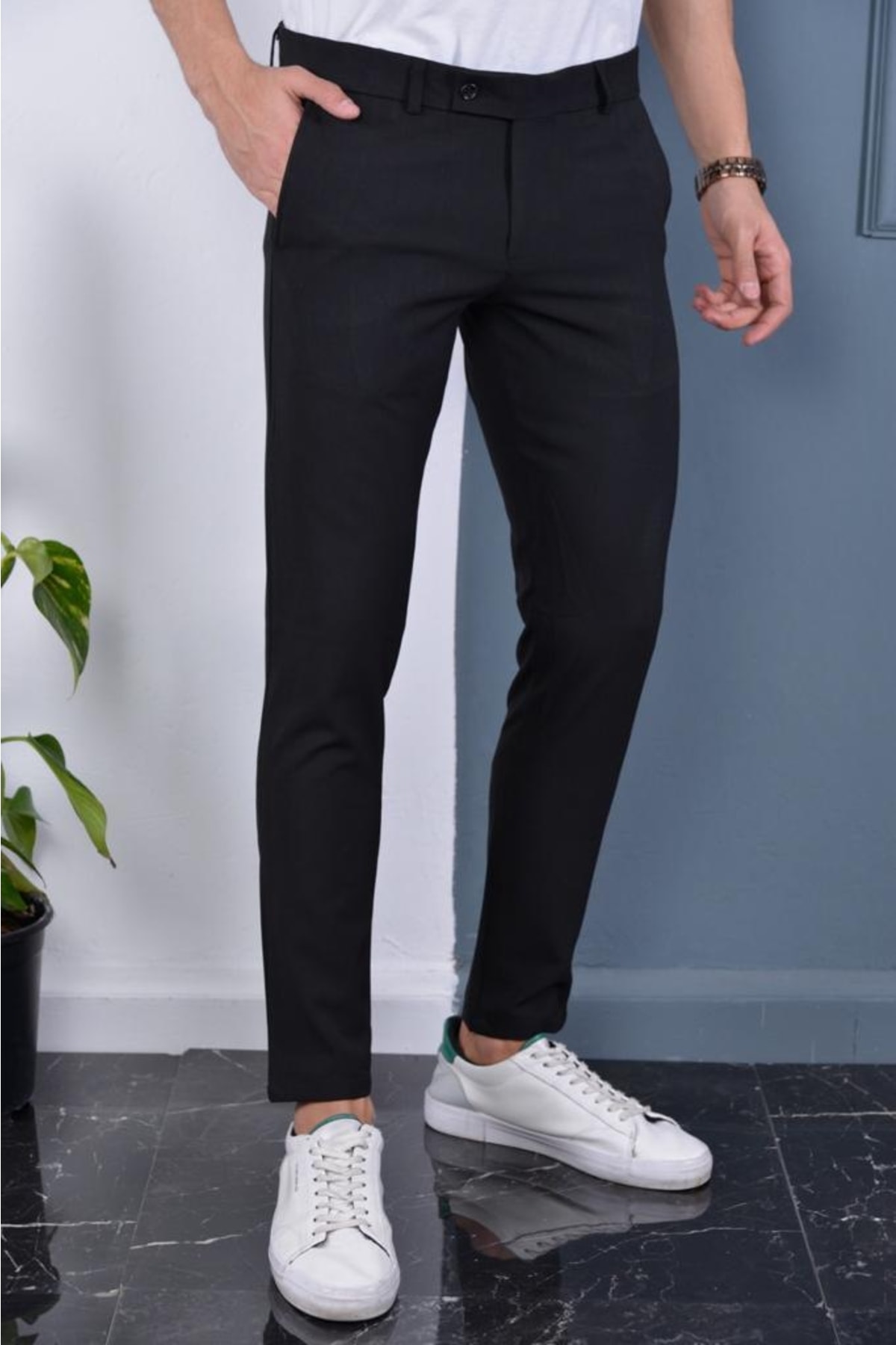 Erkek Siyah Renk Italyan Kesim Kaliteli Esnek Likralı Bilek Boy Kumaş Pantolon